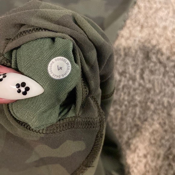 Lululemon Align High Rise leggings 28” - Picture 5 of 5